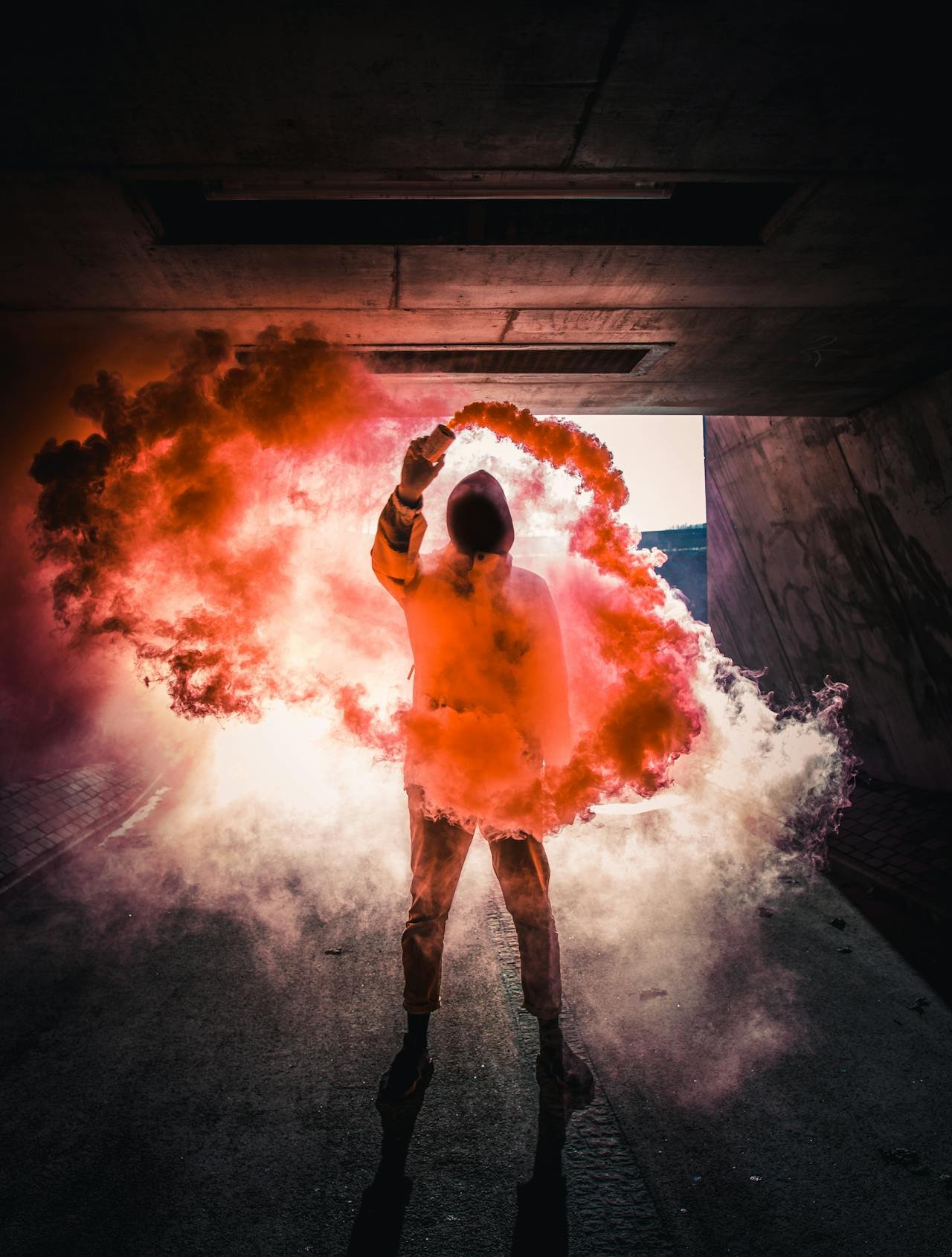 Breaking the Mold: Artists Revolutionizing the Art World Today